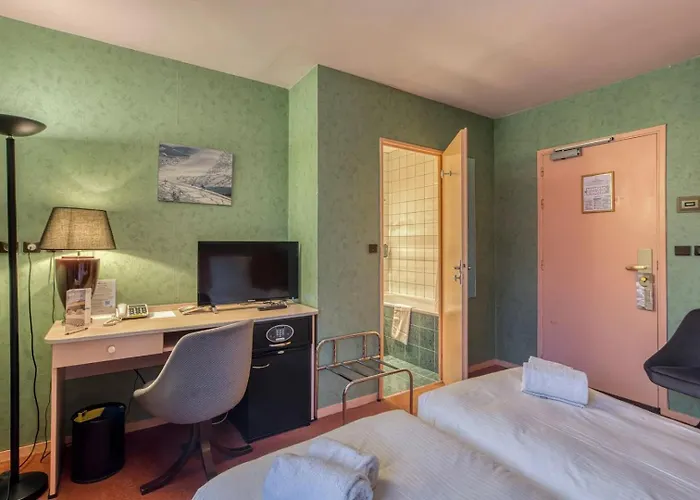 Brit Florimont Otel Saint-Ferréol