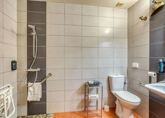 Otel Brit Florimont Saint-Ferréol